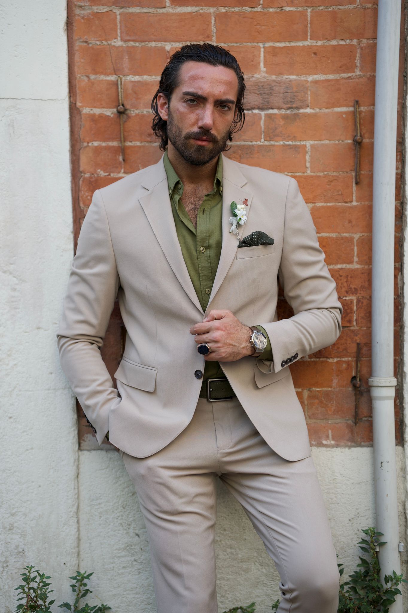 Slim-fit 2-piece Beige suit